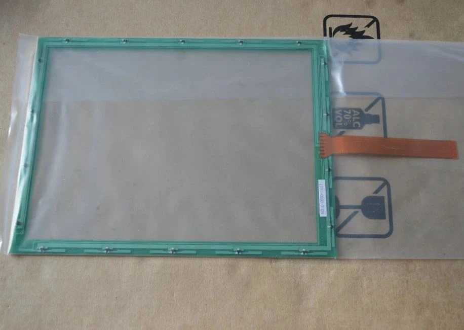 Zaslon na dotik Fujitsu Touch Glass TP HMI N010-0550-T627 10.4" 7-vrstični uporovni zaslon na dotik Prekrivanje
